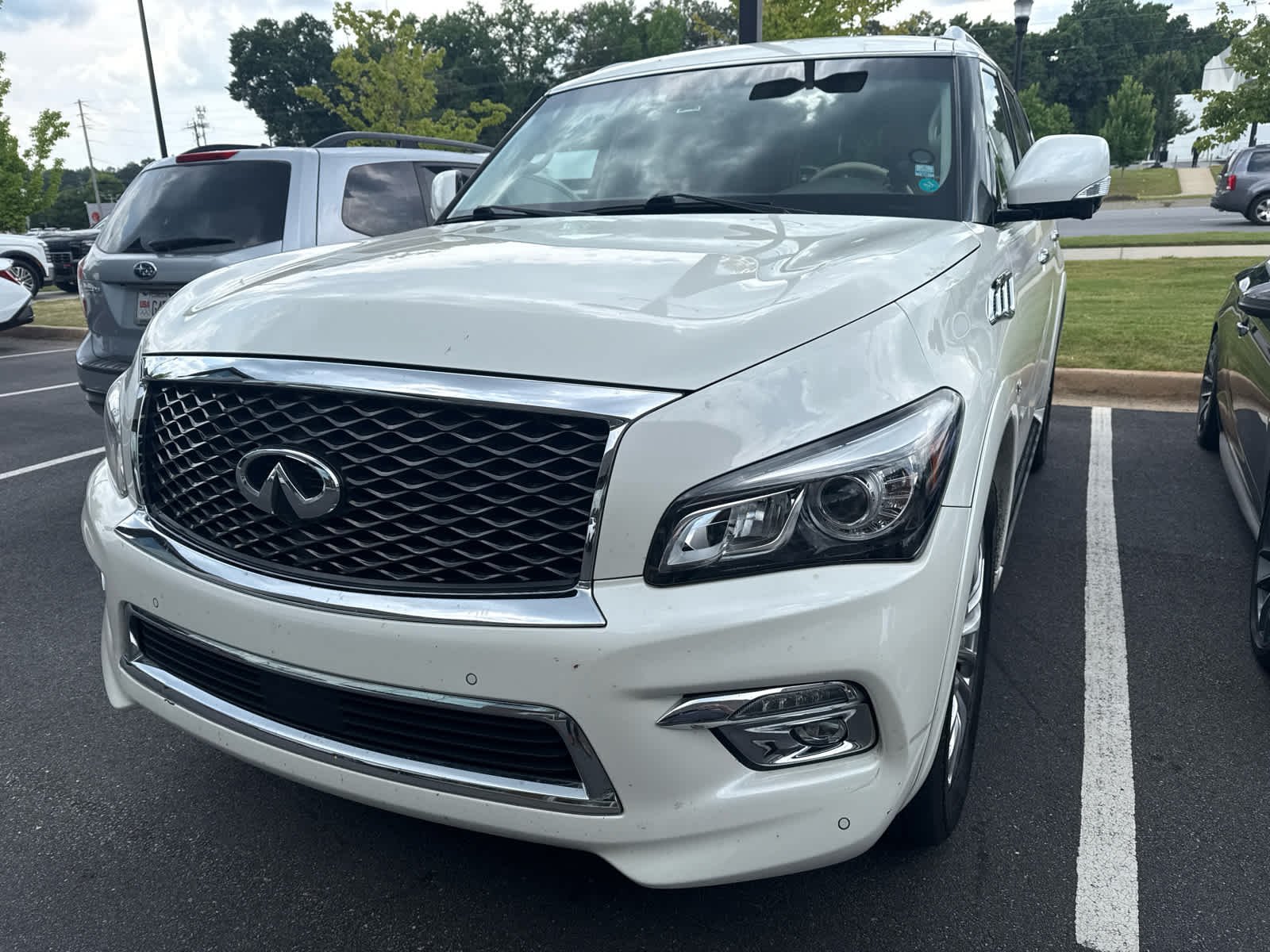 2015 INFINITI QX80 -'s photo