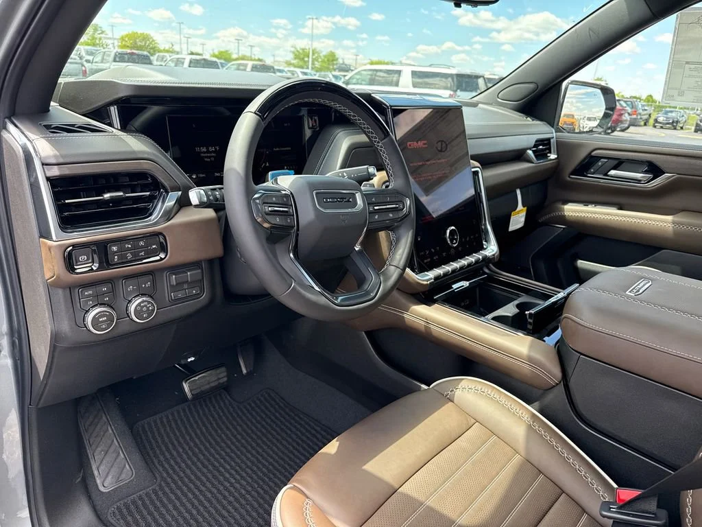 2026 GMC Yukon XL Denali Ultimate - Photo 20
