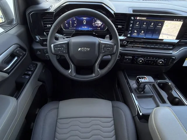 2026 Chevrolet Silverado 1500 ZR2 - Photo 12