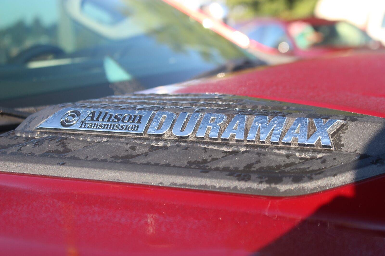 Used 2022 CHERRY RED TINTCOAT Chevrolet High Country image 12