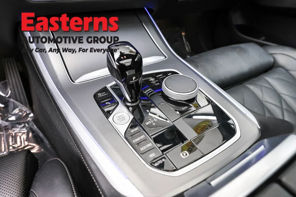 Used 2023 Black BMW xDrive40i image 13