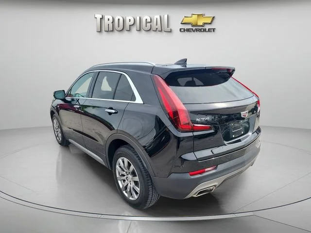 Used 2023 Stellar Black Metallic Cadillac Premium Luxury image 3