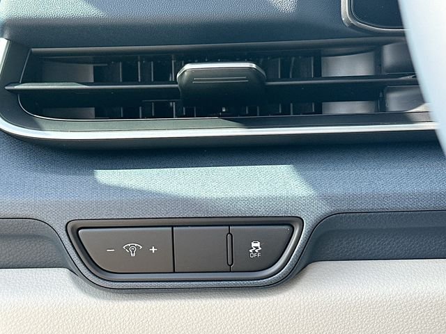 New 2026 Ceramic Silver Kia EX image 10