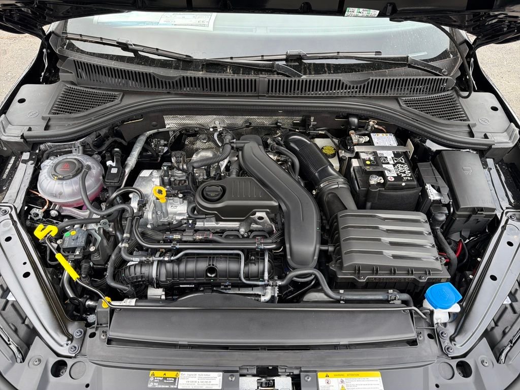 New 2026  Volkswagen 1.5T Sport image 24