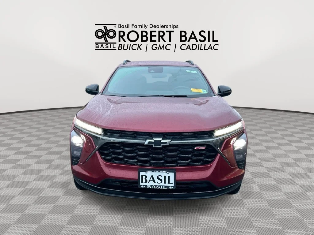 Used 2025 Crimson Metallic Chevrolet 2RS image 3