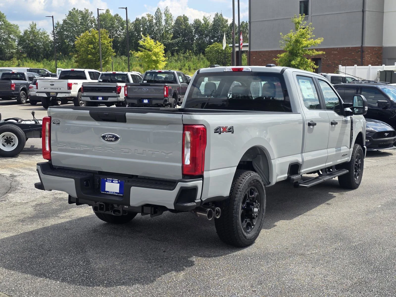 New 2026 AVALANCHE FORD XL image 8