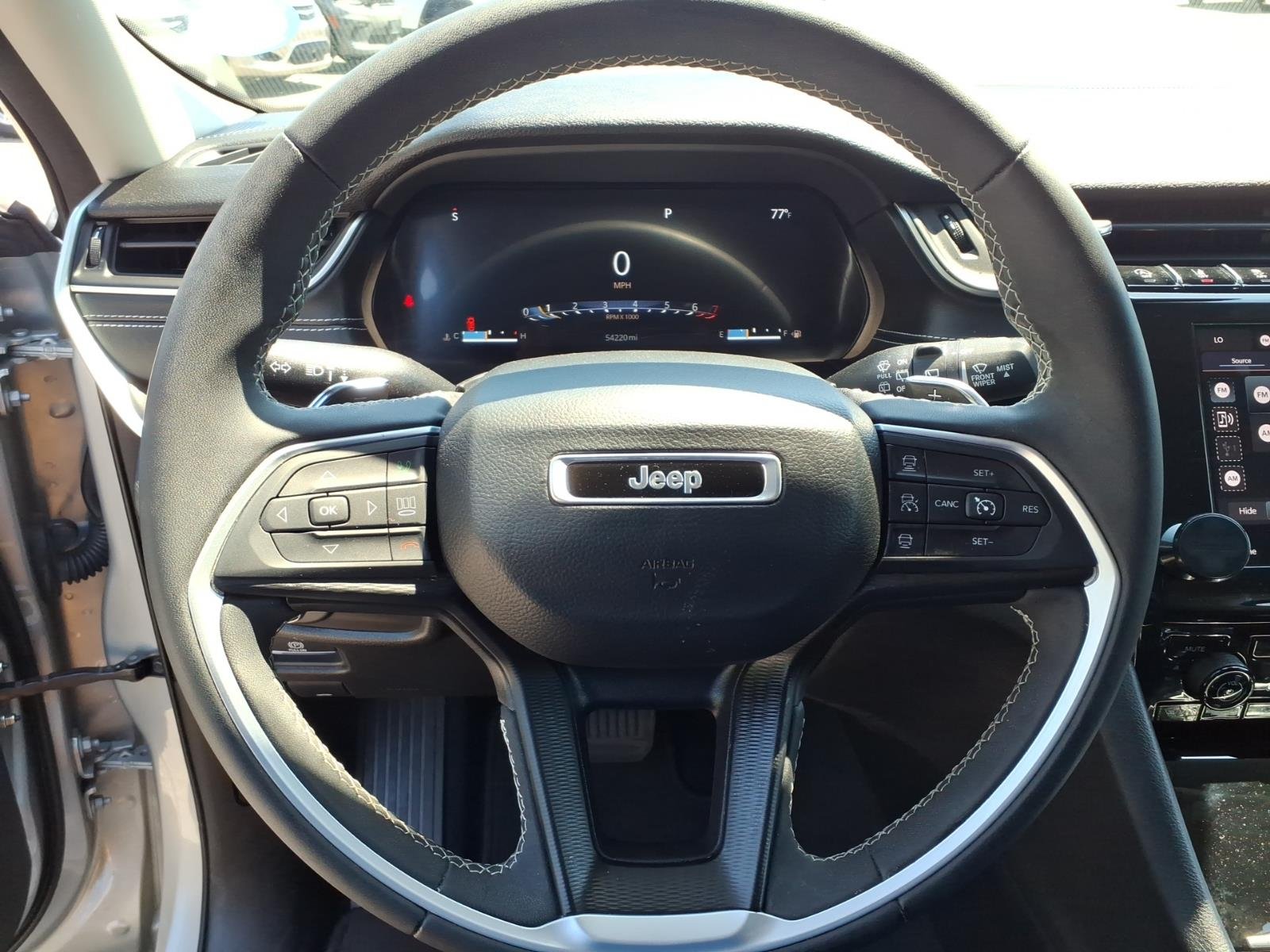 Used 2023 Silver Jeep Laredo 4x4 image 9