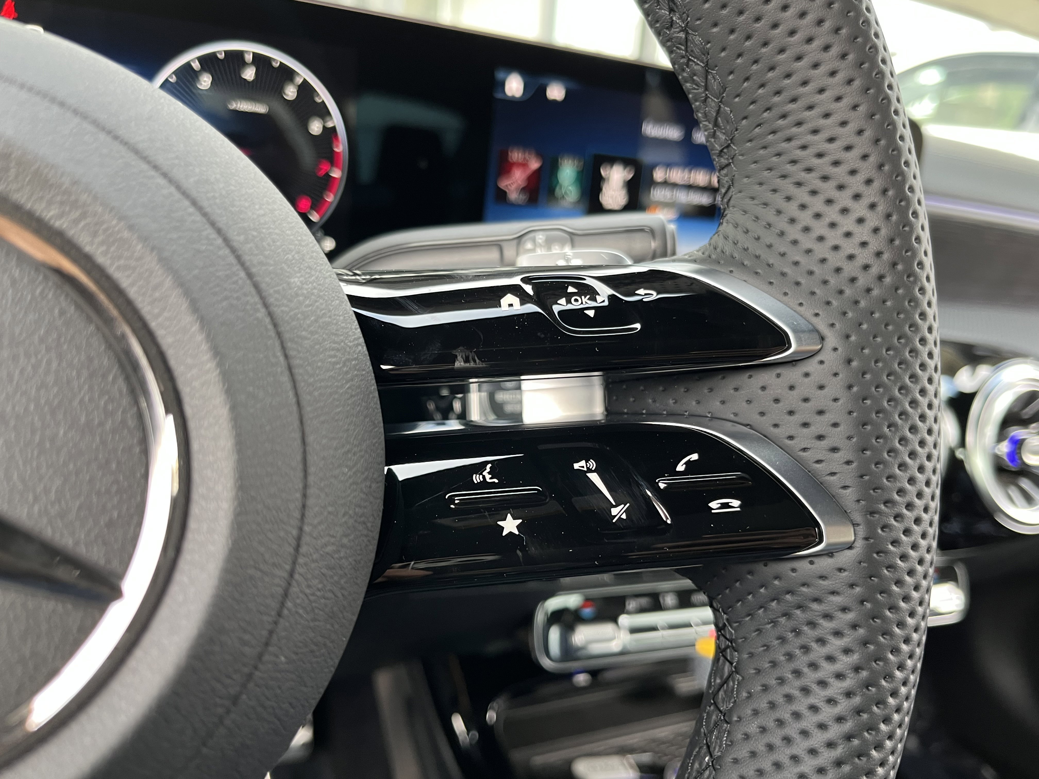 New 2026 Cosmos Black Metallic Mercedes-Benz CLA 250 image 27