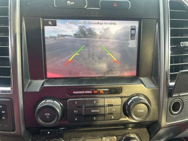 Used 2015 Red Ford XLT image 10