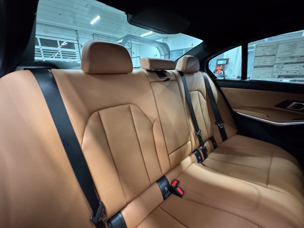2026 BMW 3 Series 330i - Photo 25