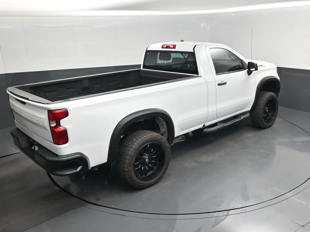 Used 2024 White Chevrolet WT image 24