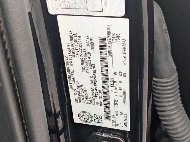 Used 2023 Black Ford Lariat image 26