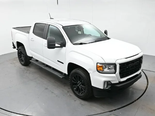 Used 2022 SUMMIT WHITE GMC 2WD Elevation image 30