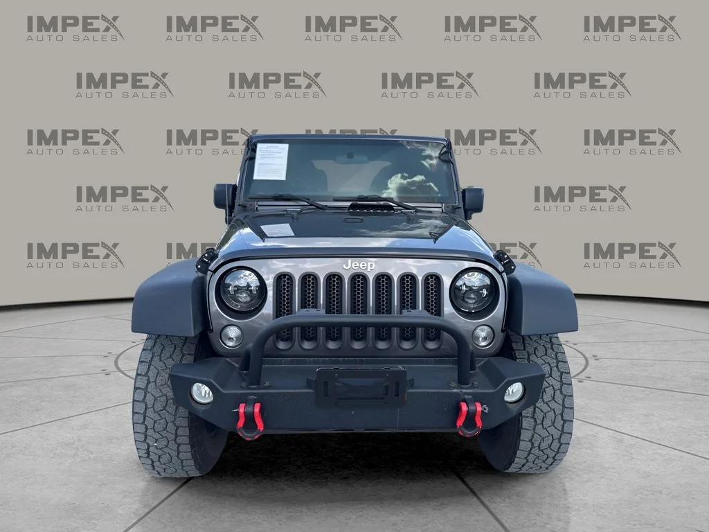 Used 2018 Gray Jeep Sport image 8