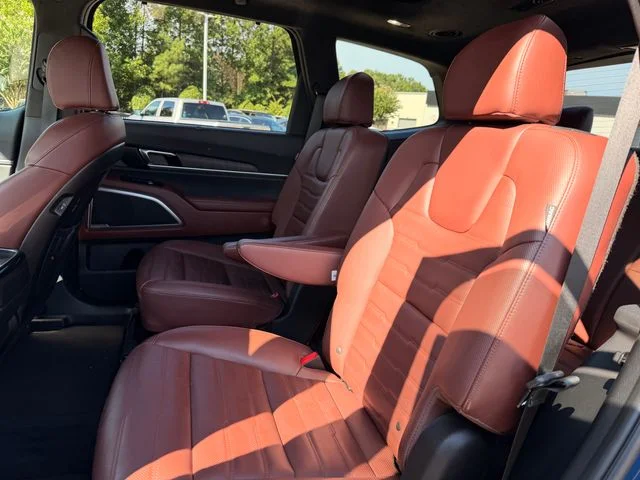 Certified Used 2025 Midnight Kia SX-Prestige image 23