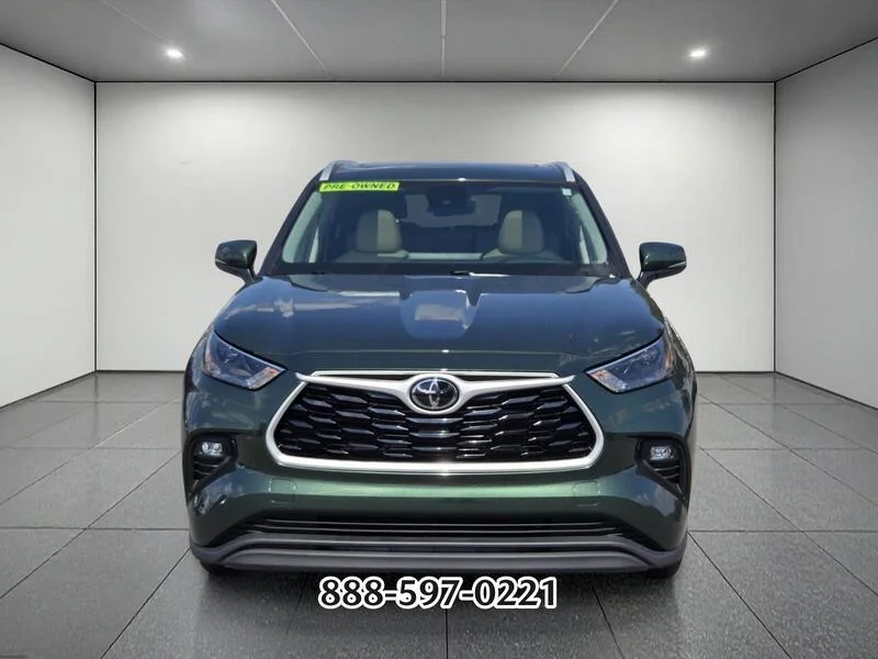 Used 2025 Cypress TOYOTA XLE image 8