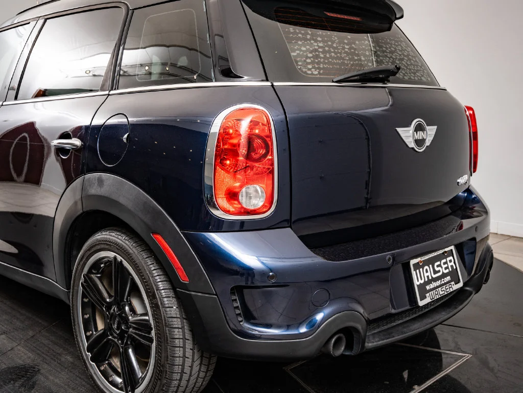 Used 2012 Cosmic Blue Metallic MINI ALL4 image 18
