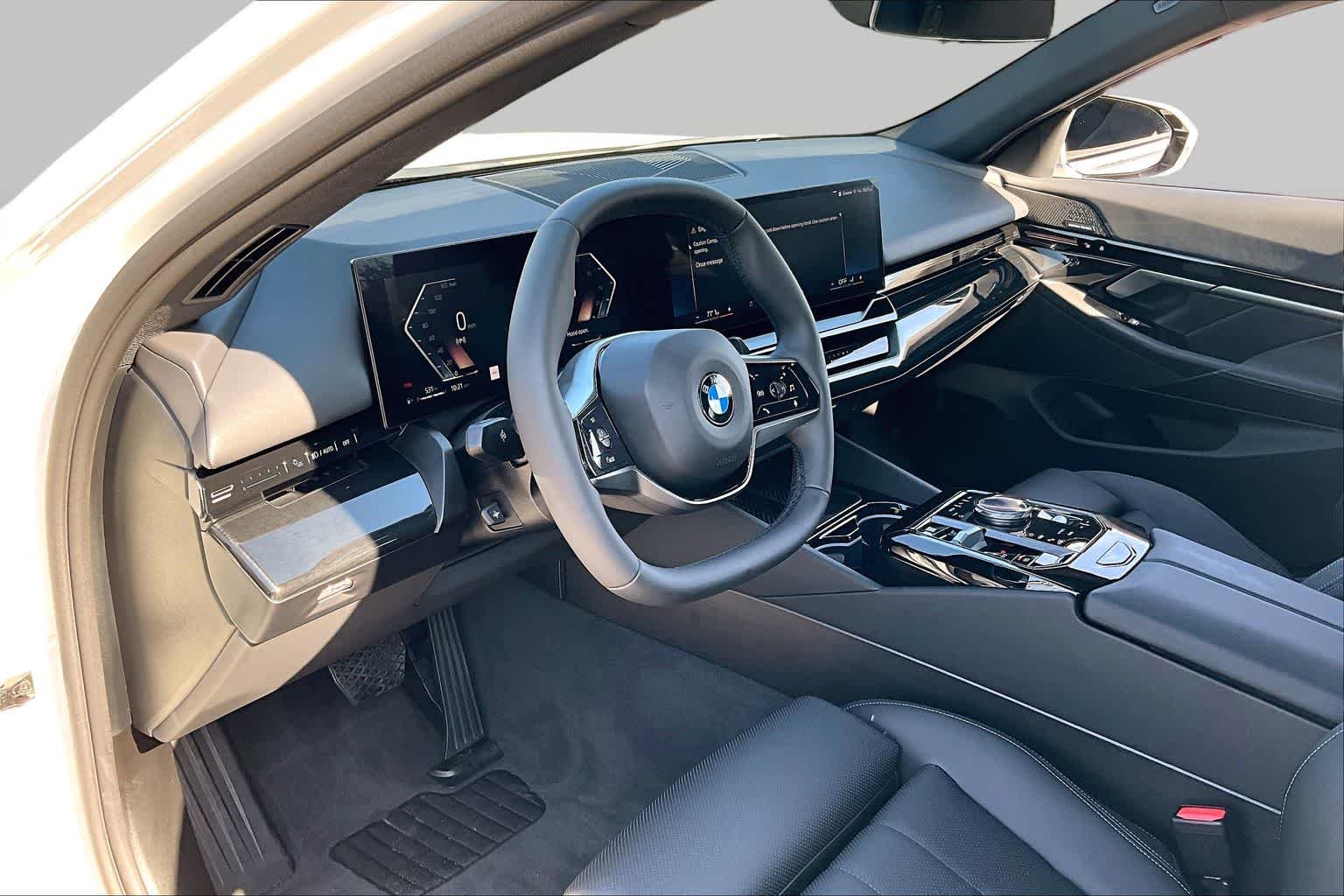Used 2026 Alpine White BMW 530i image 16
