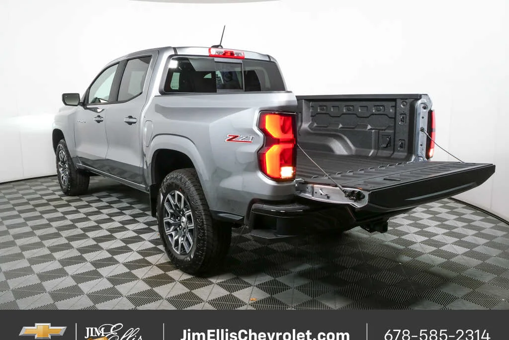 2026 Chevrolet Colorado Z71 - Photo 27