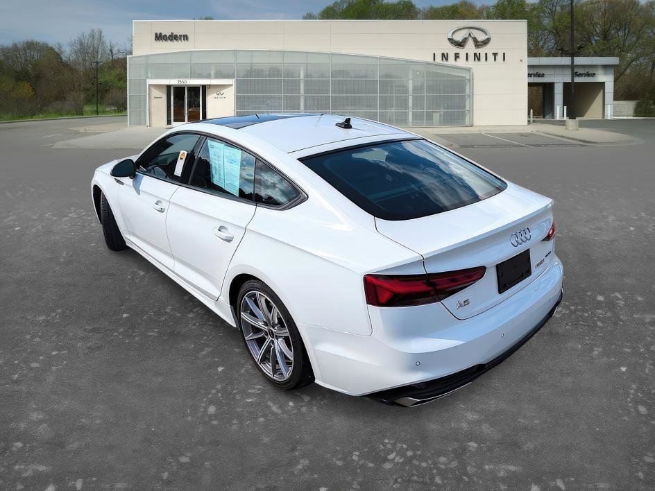 Used 2025 Arkona White Audi S line Premium image 5