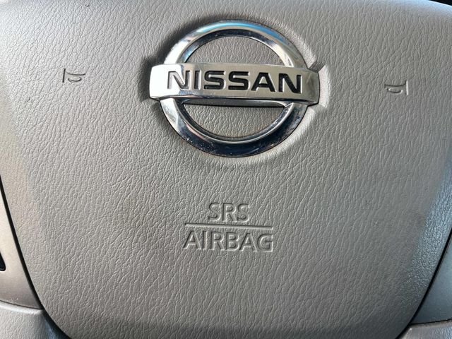 Used 2020 White Nissan SV image 31