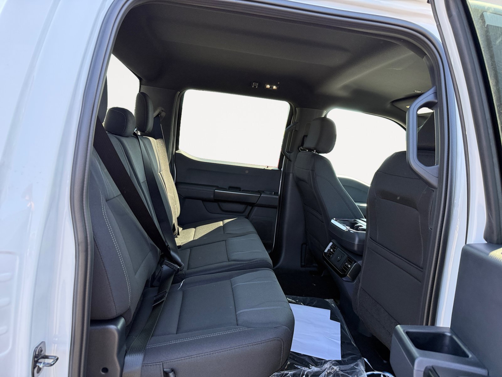 New 2026 Oxford White Ford STX image 18