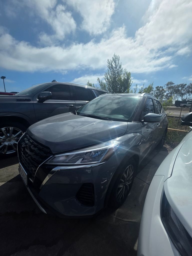 2023 Nissan Kicks SV