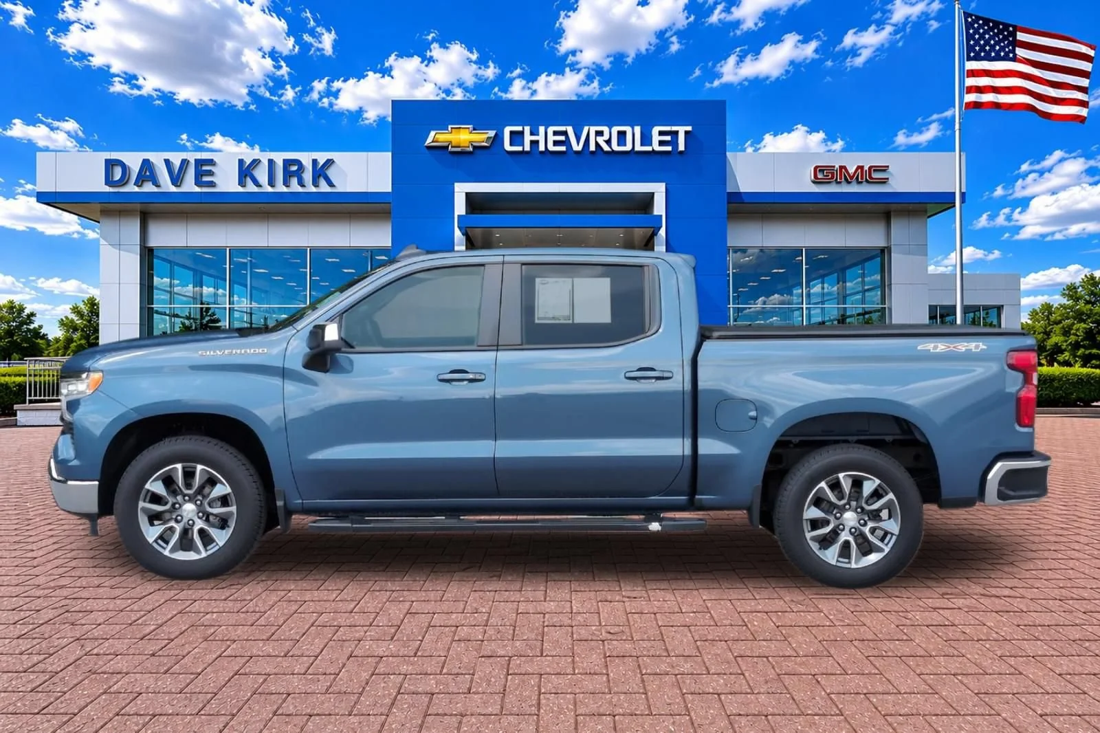 Used 2024 Lakeshore Blue Metallic Chevrolet LT (2FL) image 6
