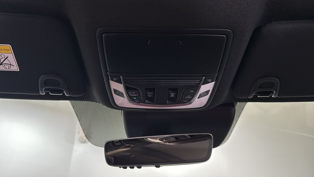 Used 2023 White Acura A-Spec Advance Package image 3