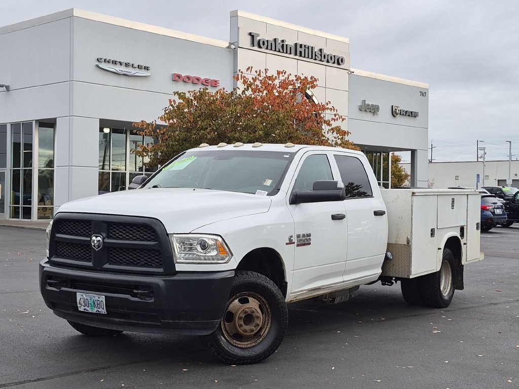 Used 2014 Bright White Clearcoat Ram Tradesman image 2