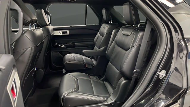 Used 2023 Agate Black Metallic Ford ST image 23