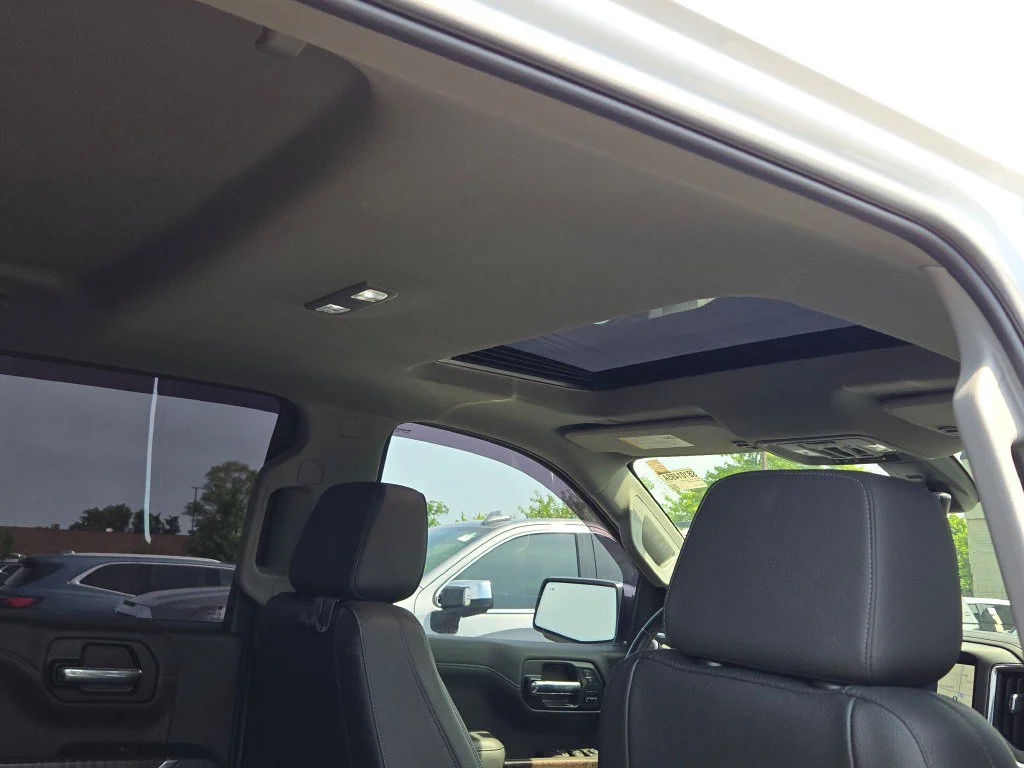 Used 2022 White GMC Denali image 12