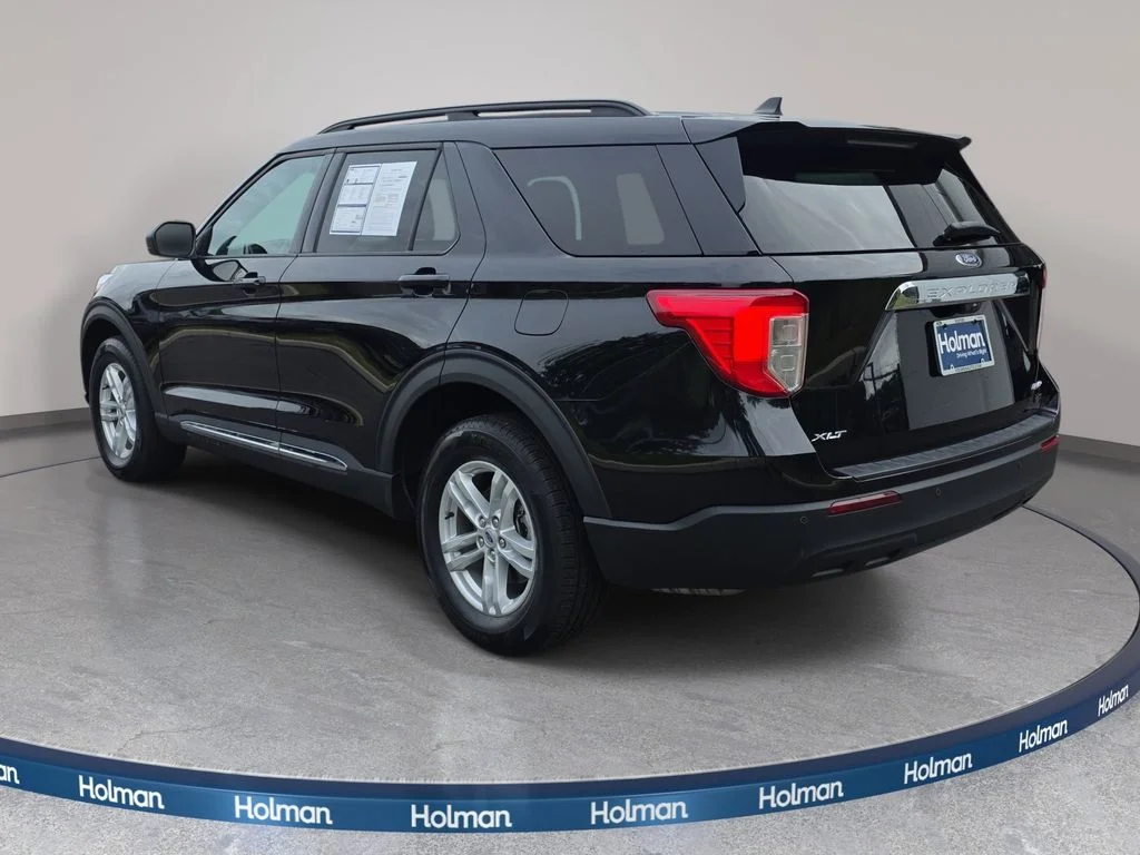 Certified Used 2023 Black Metallic Ford XLT image 7