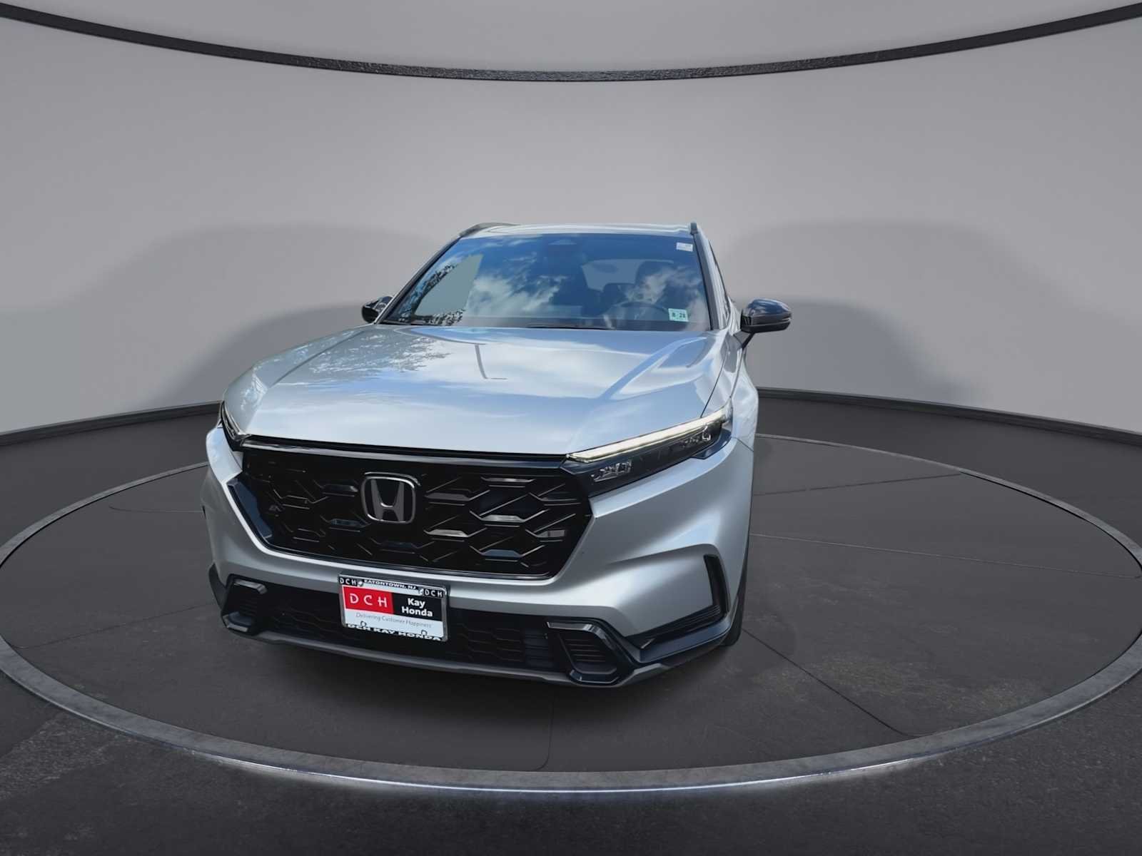 Used 2024 Lunar Silver Metallic Honda Sport image 3