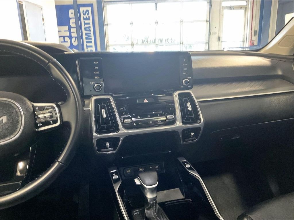Used 2023 Blue Kia SX image 19