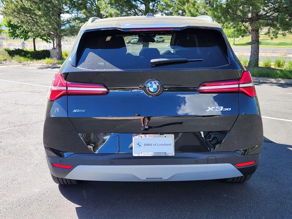 New 2026 Black Sapphire Metallic BMW 30 xDrive image 4