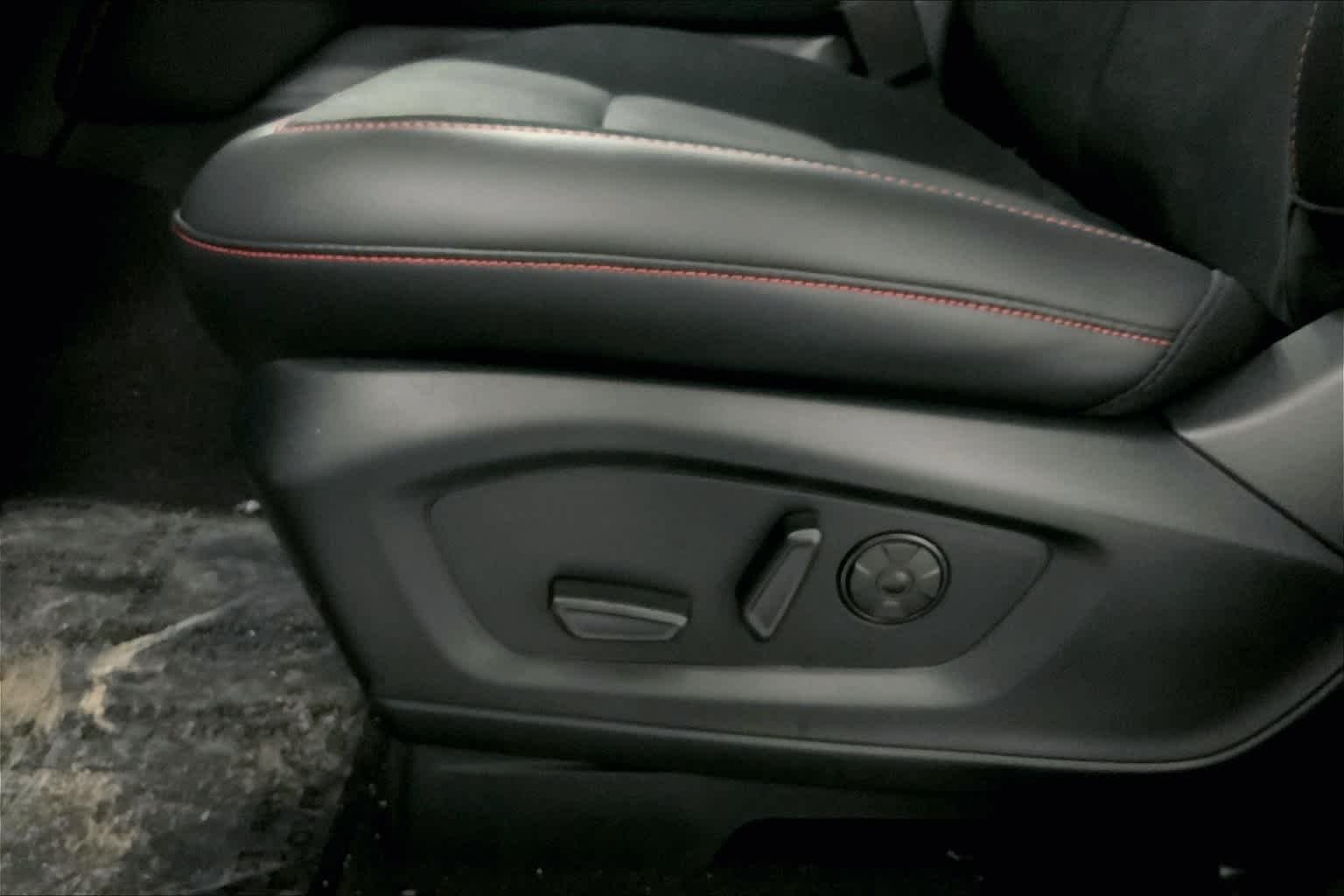 Used 2025 Carbonized Gray Ford ST image 20