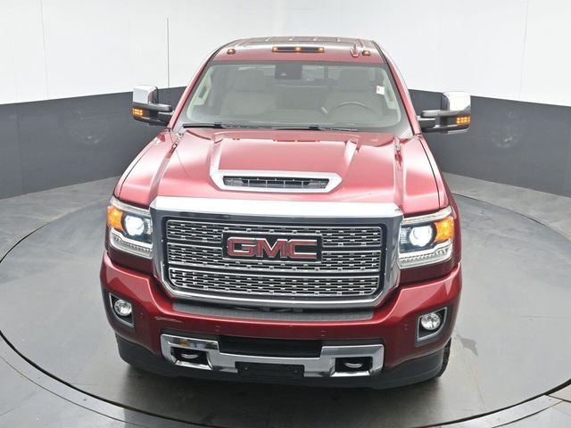 Used 2019 Red GMC Denali image 32