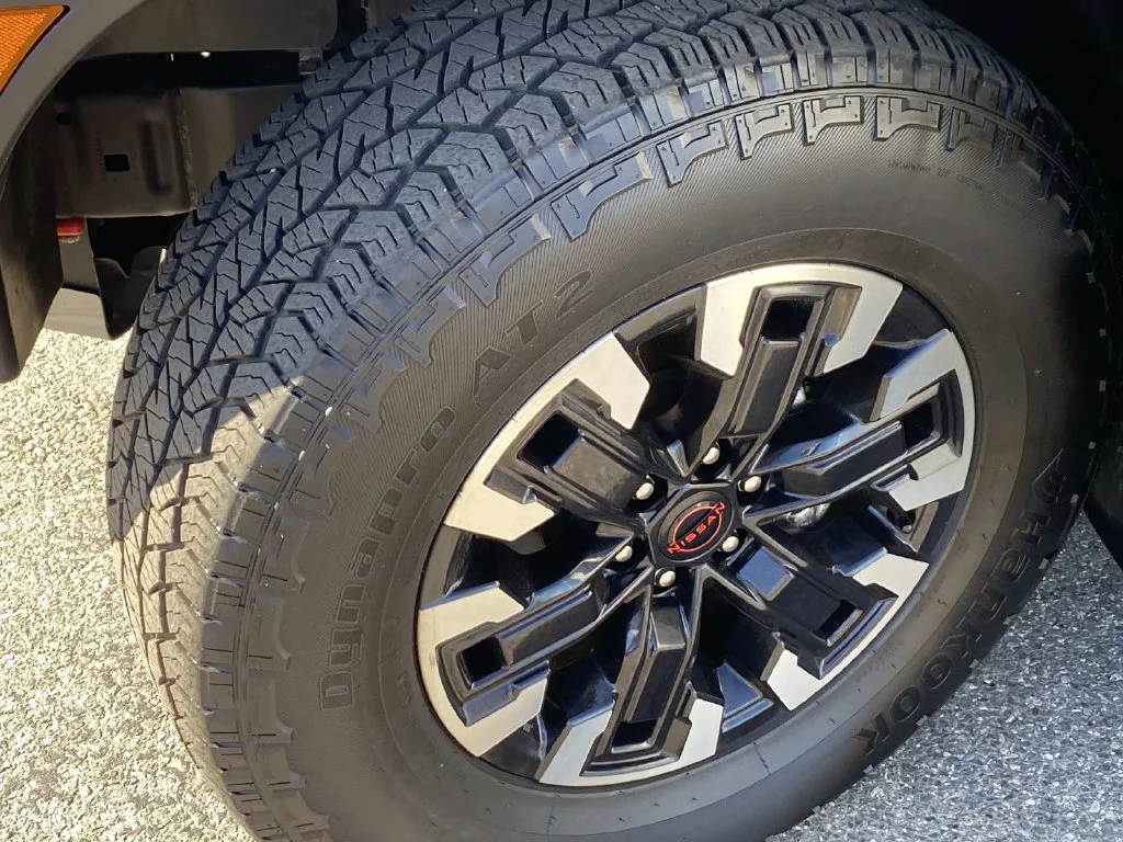 Used 2024 White Nissan PRO-4X image 28