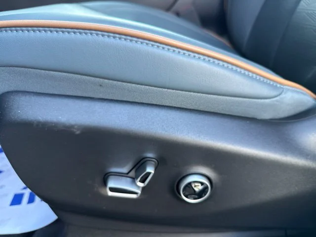 New 2027 White Chrysler Pinnacle image 18
