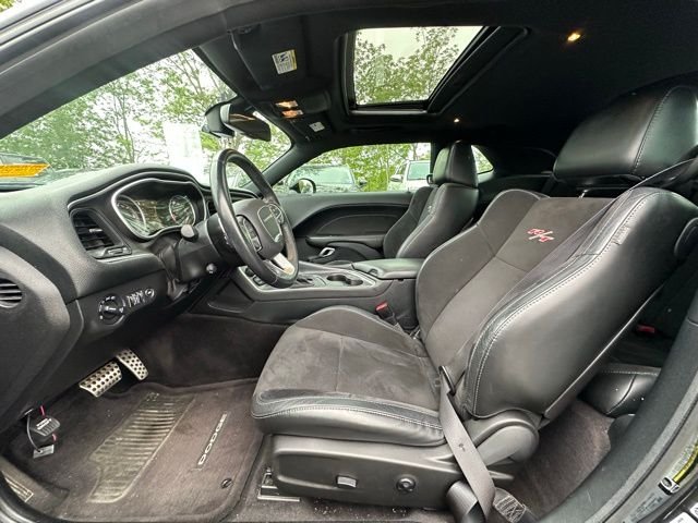 Used 2016 Black Dodge R/T Scat Pack image 27