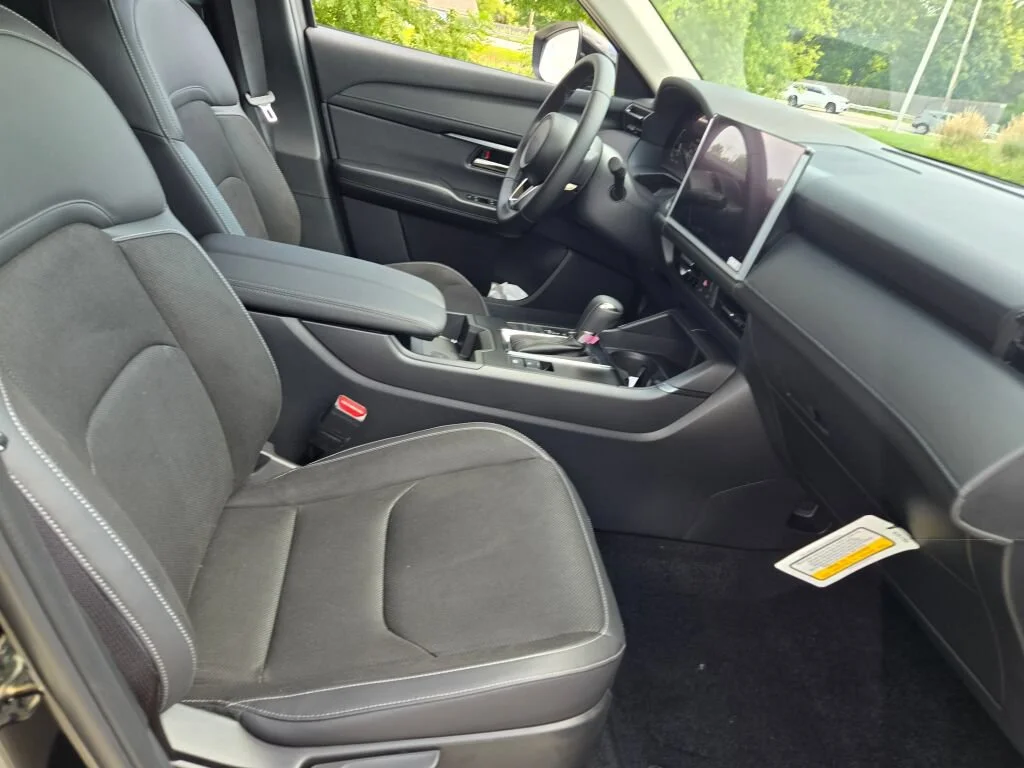 New 2026 Jet Black Mica Mazda 2.5 S Preferred AWD image 4