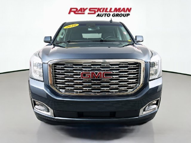 Used 2019 DARK SKY METALLIC GMC Denali image 2