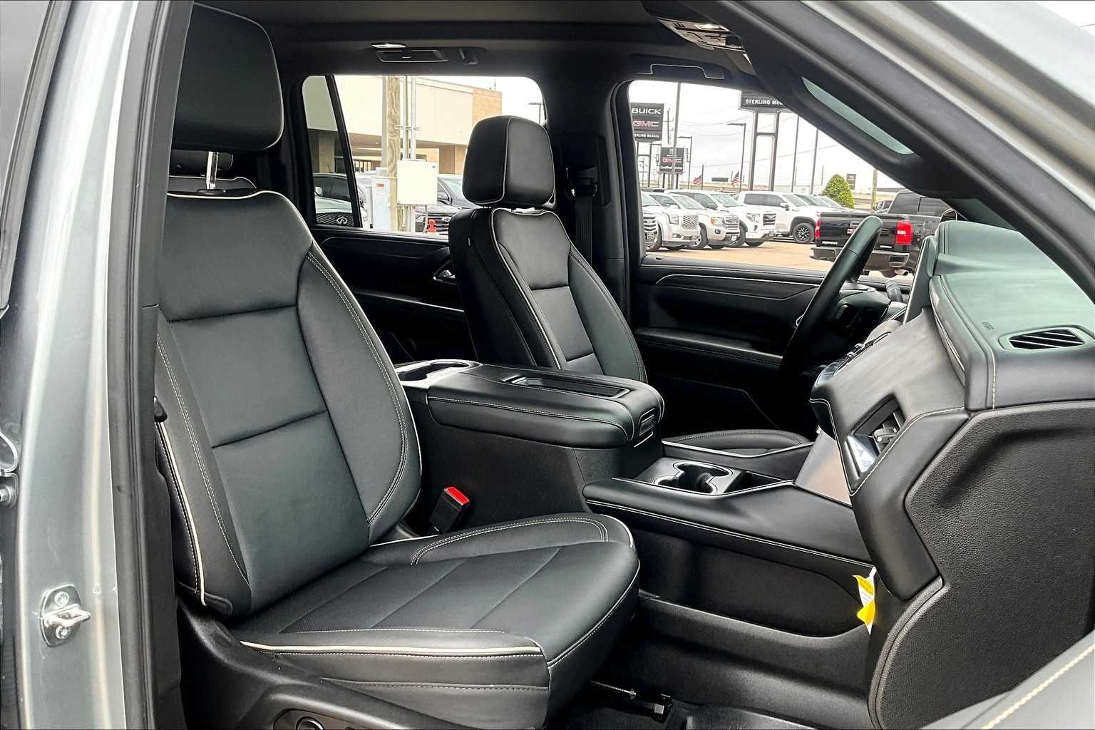 Used 2023 Sterling Metallic GMC SLT image 9