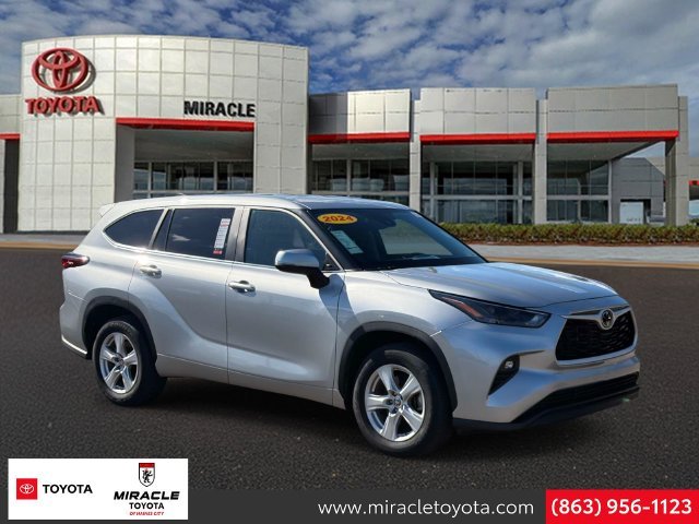 2024 Toyota Highlander