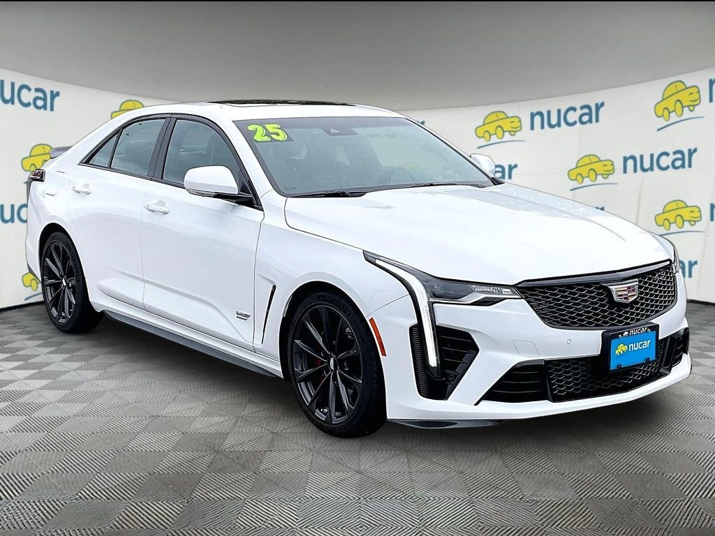 2025 Cadillac CT4 V-Series Blackwing's photo