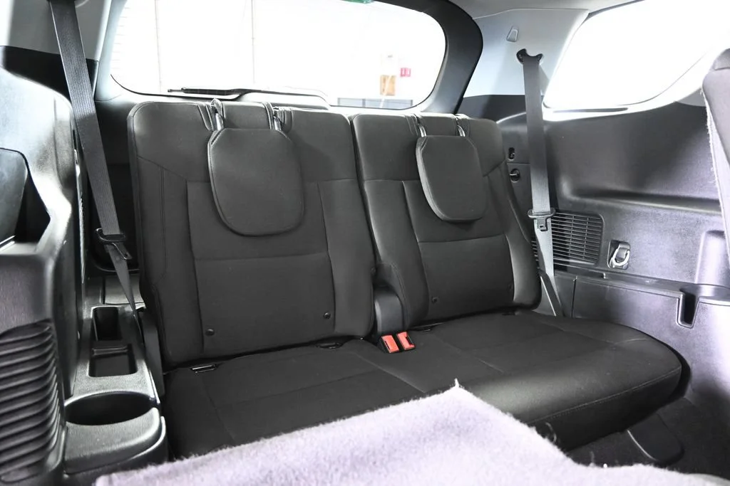 Used 2023 Black Ford XLT image 16