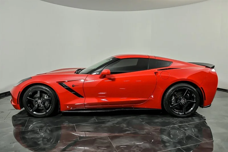 Used 2015 Crystal Red Tintcoat Chevrolet Stingray image 6