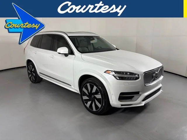 2023 Volvo XC90 Recharge Plug-In Hybrid Ultimate