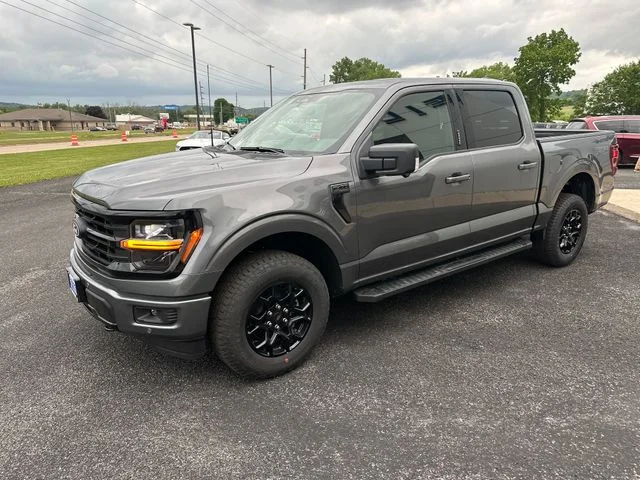 New 2026 Carbonized Gray Metallic Ford XLT image 1